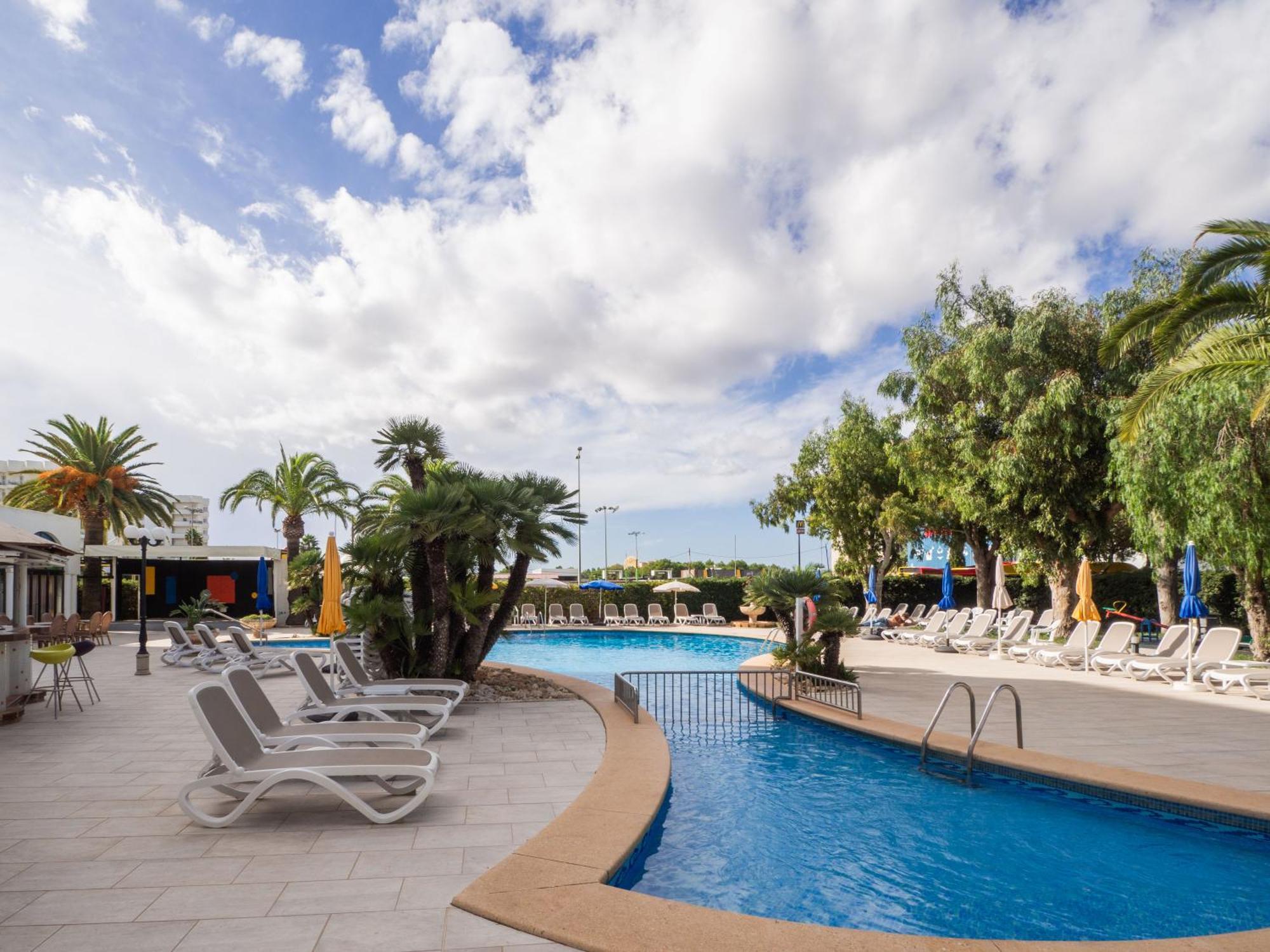Hotel La Santa Maria Cala Millor  Ngoại thất bức ảnh